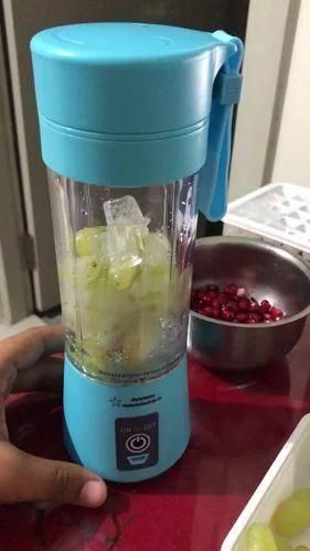 Portable Electric 6 Blade USB Juice Maker